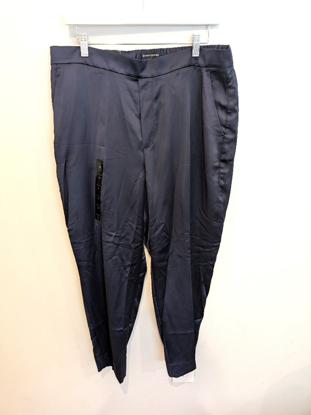 NWT Banana Republic Hayden Tapered Ankle Pant in Navy | Size 16